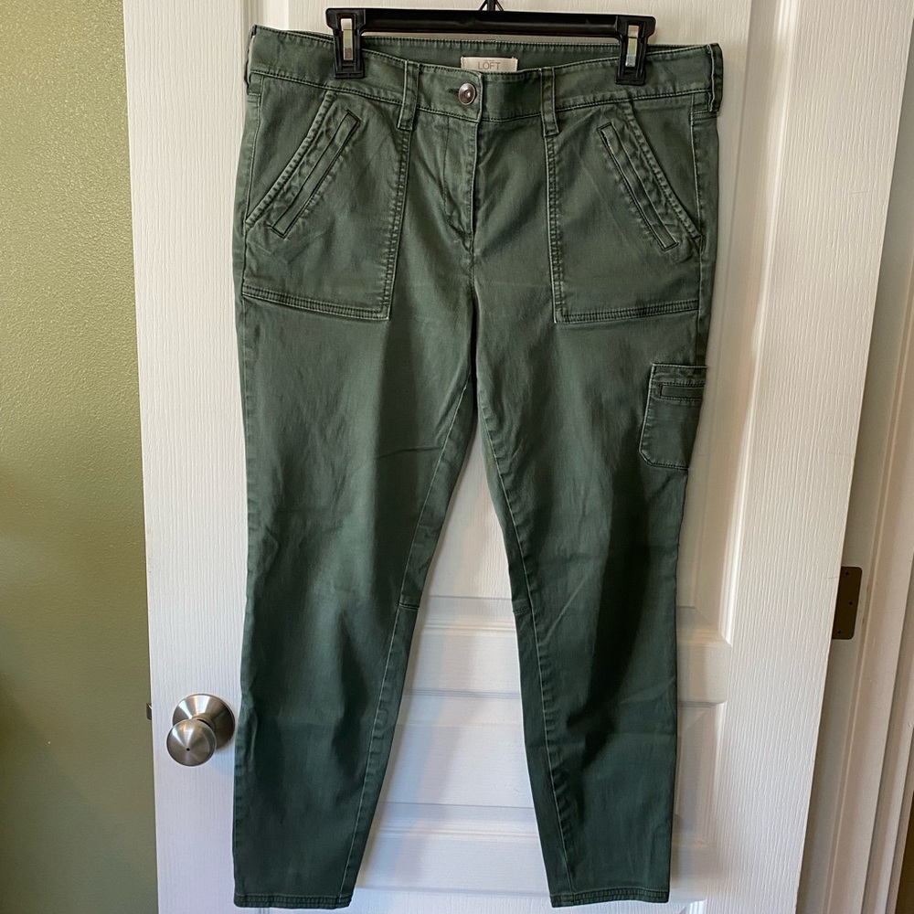 Loft Cargo Pants - Olive Green